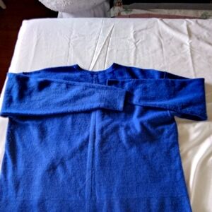 We People Xs Blue Long Sleeve Sweater